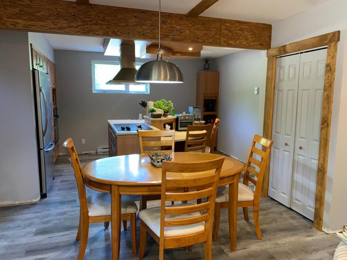 Appartement Mont Edouard, Hebergement Paisible A La Montagne LʼAnse-Saint-Jean 외부 사진