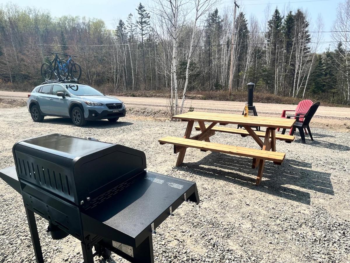Appartement Mont Edouard, Hebergement Paisible A La Montagne LʼAnse-Saint-Jean 외부 사진