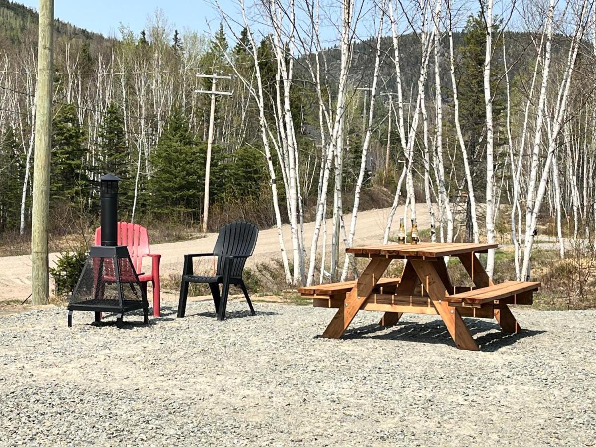 Appartement Mont Edouard, Hebergement Paisible A La Montagne LʼAnse-Saint-Jean 외부 사진