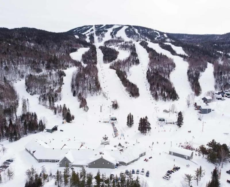 Appartement Mont Edouard, Hebergement Paisible A La Montagne LʼAnse-Saint-Jean 외부 사진